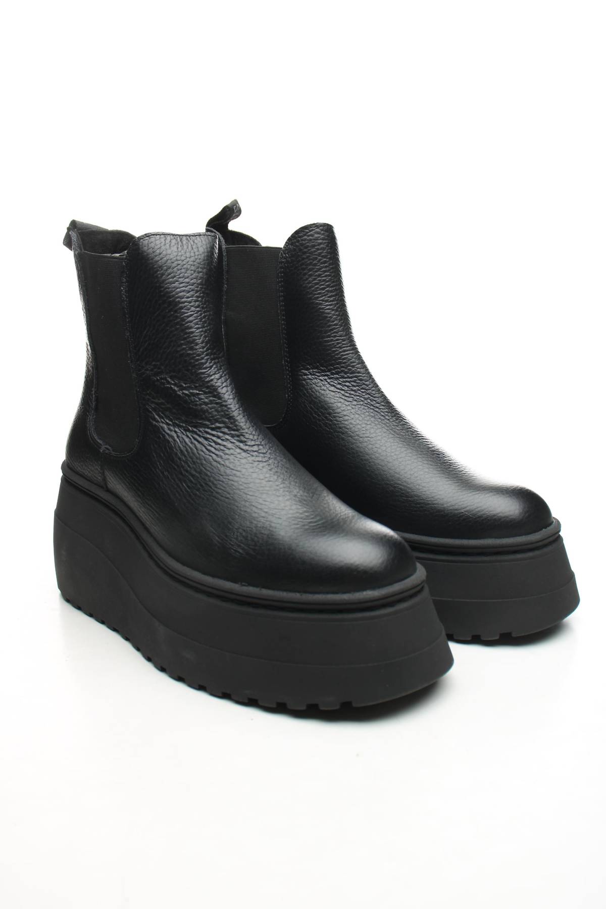 Γυναικεία μποτάκια Steve Madden3