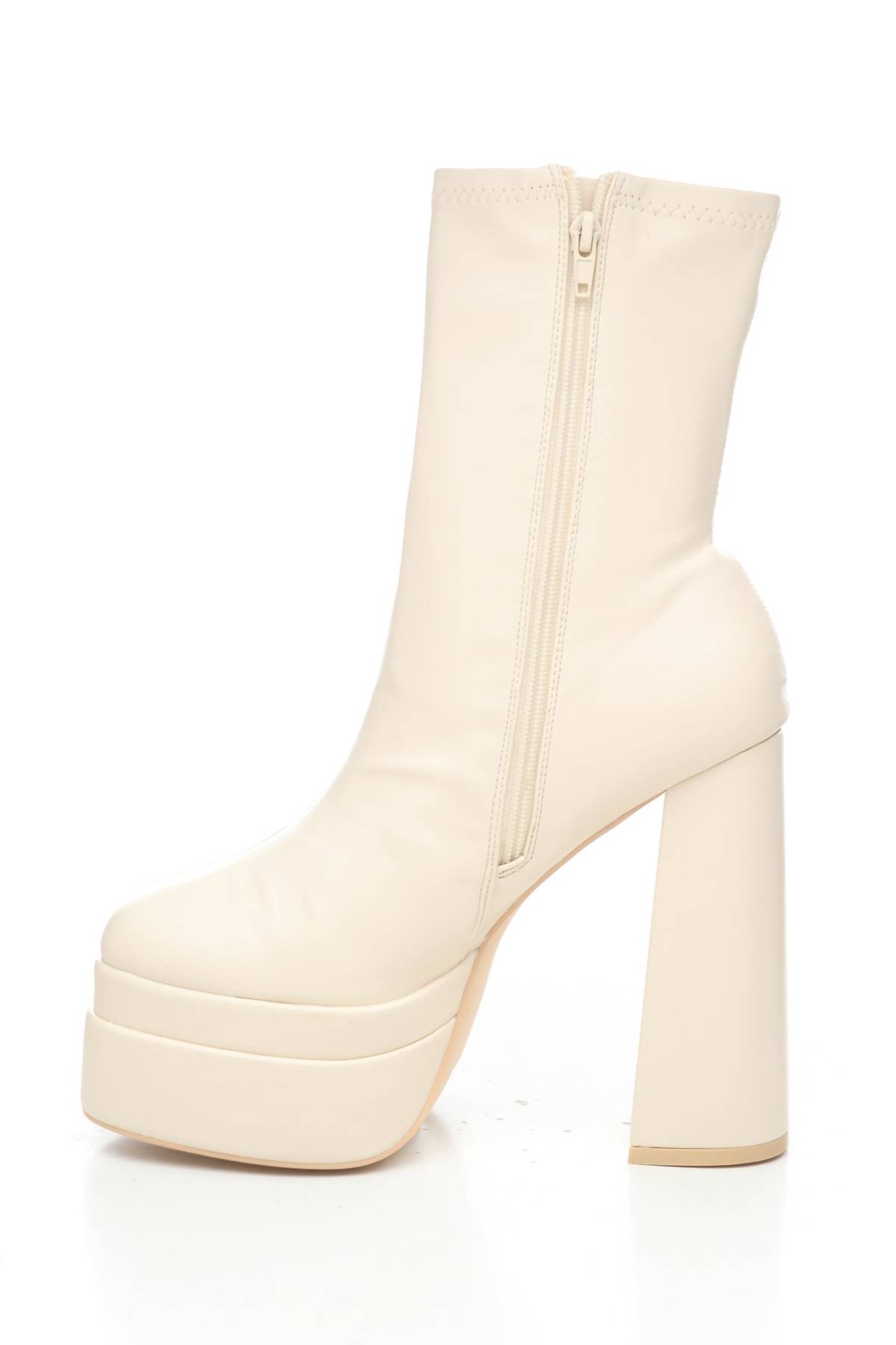 Дамски боти Nelly2