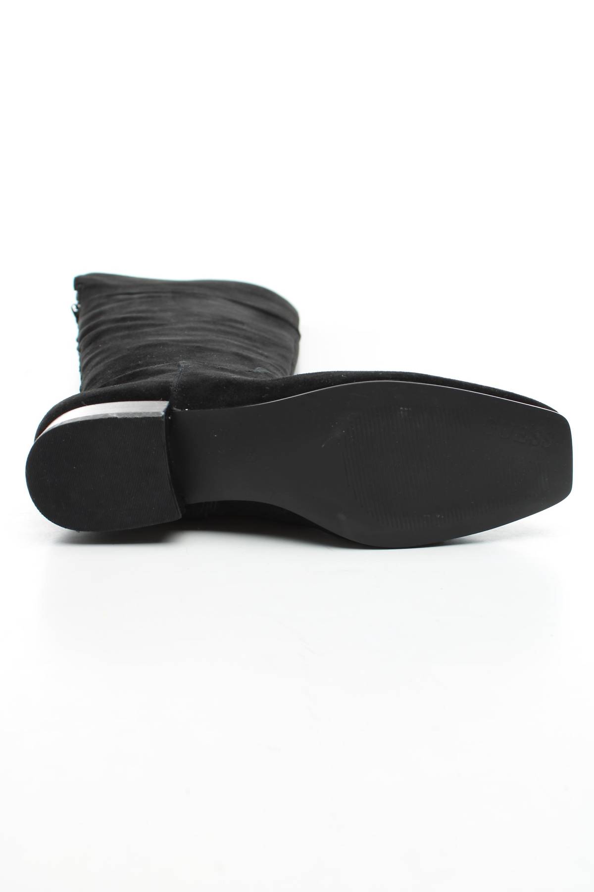 Γυναικείες μπότες Guess4