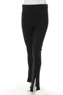 Дамски спортен клин Puma1