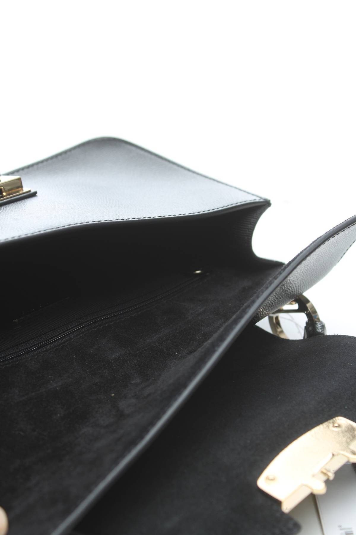 Дамска кожена чанта Furla3