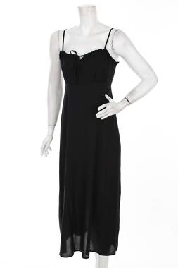 Φορέματα Only1