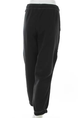 Дамско спортно долнище Nike2