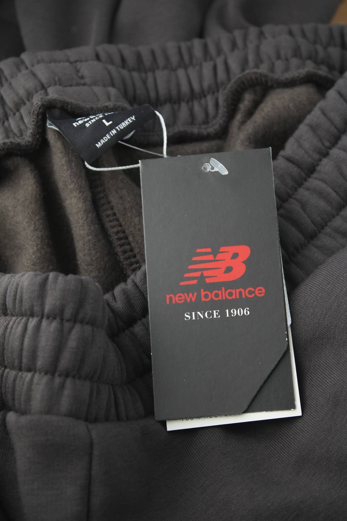 Мъжко спортно долнище New Balance3