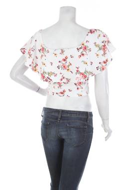 Дамска блуза Bershka2