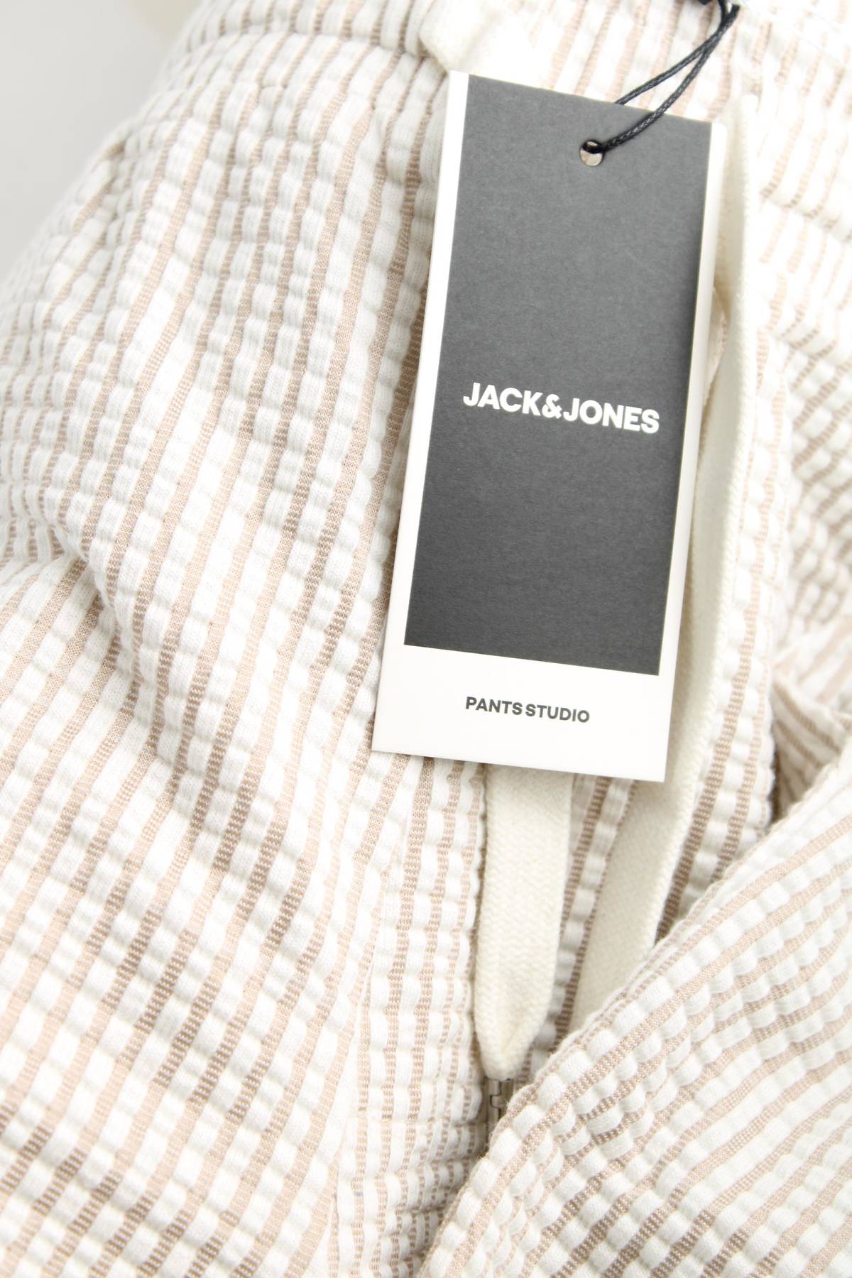 Мъжки къс панталон Jack & Jones3