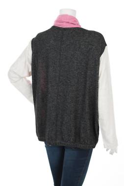 Γυναικεία μπλούζα Gina Laura2