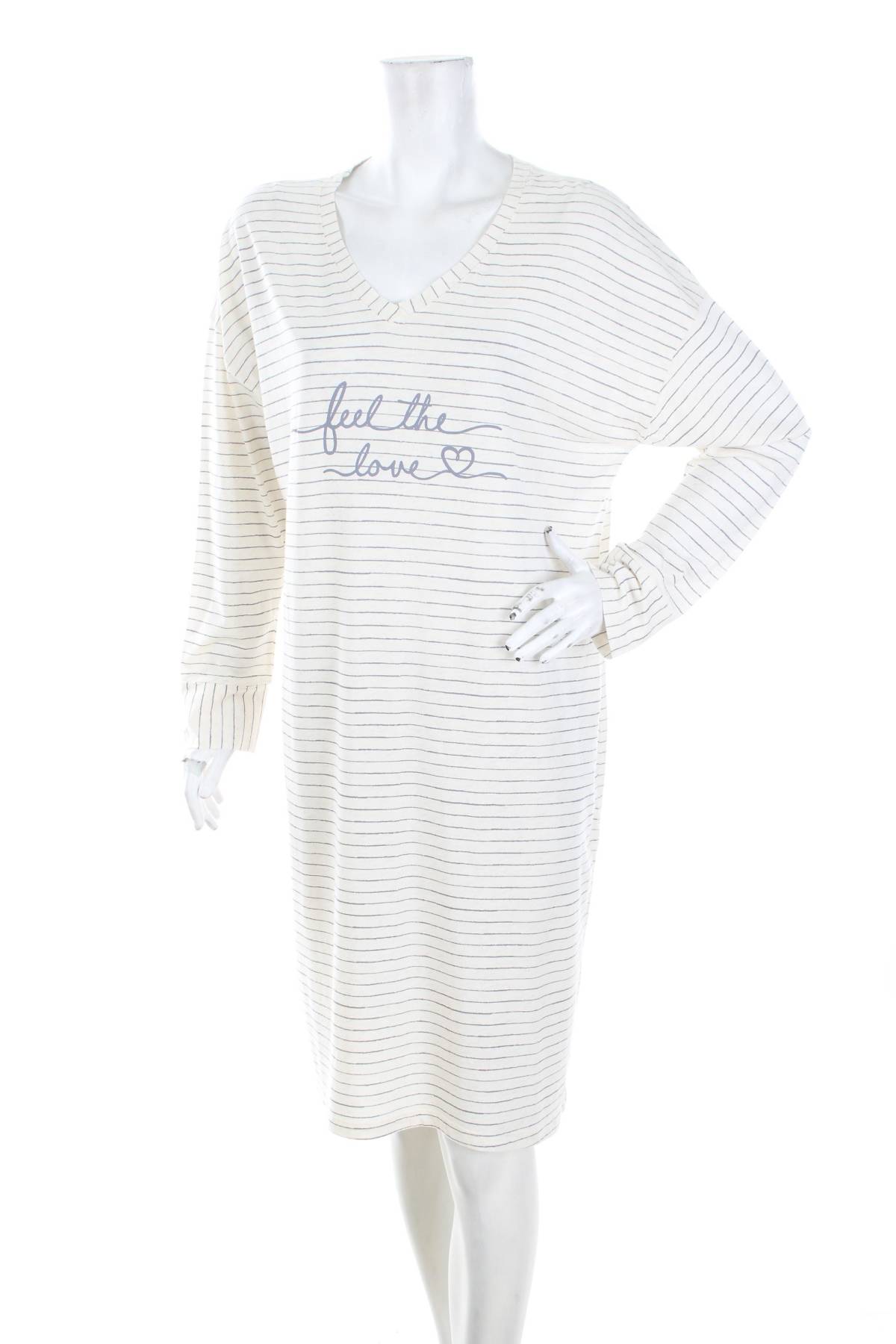 Дамска нощница Triumph1 - Contour.bg Дамска нощница Triumph1