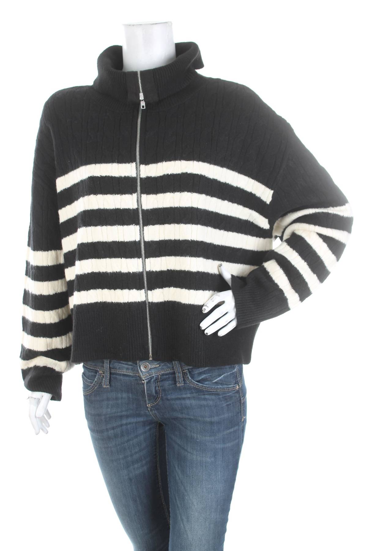 Дамска жилетка New Look1