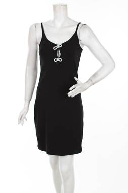 Φορέματα Only1