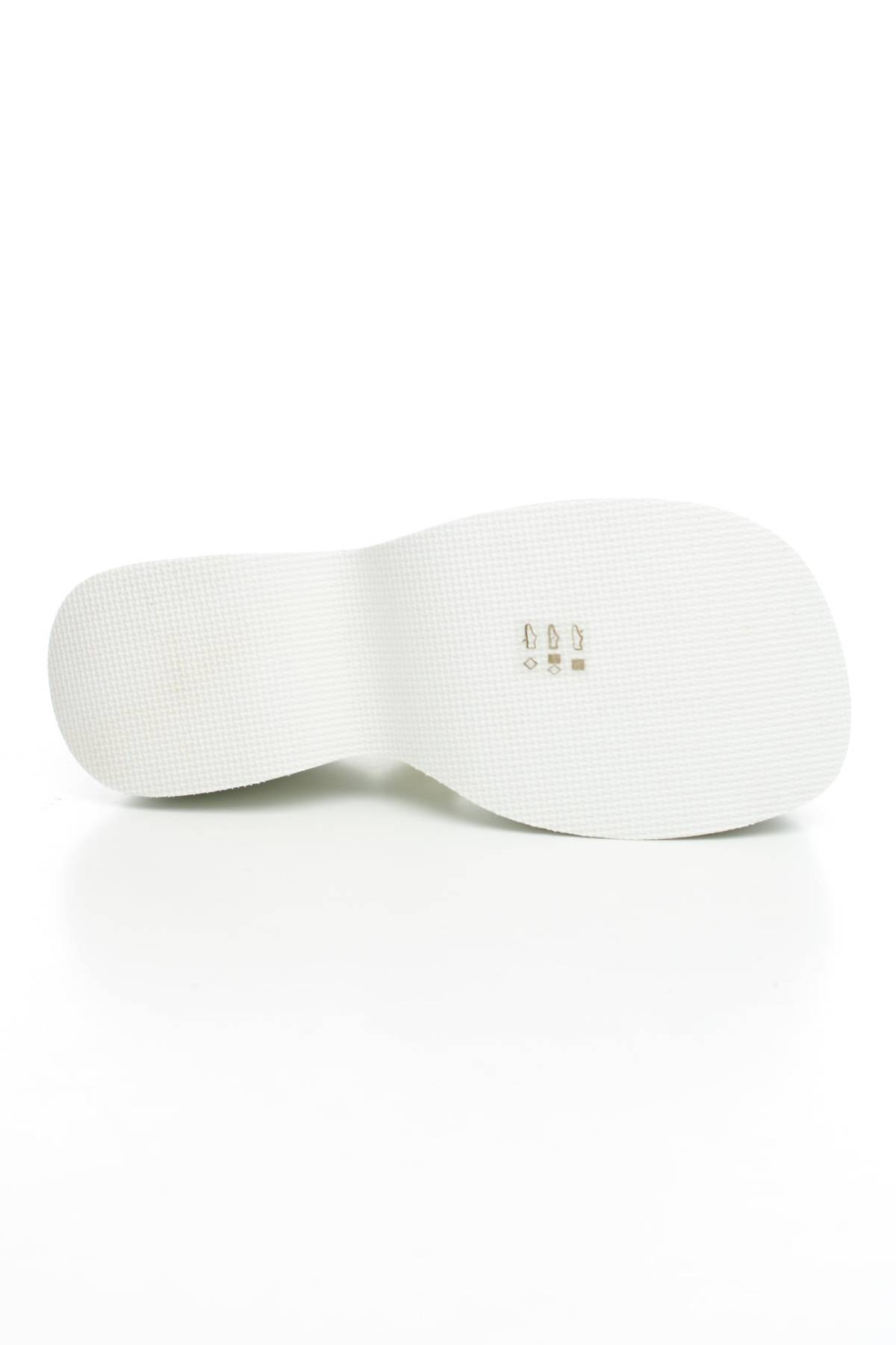 Чехли Steve Madden4 - Contour.bg Чехли Steve Madden4