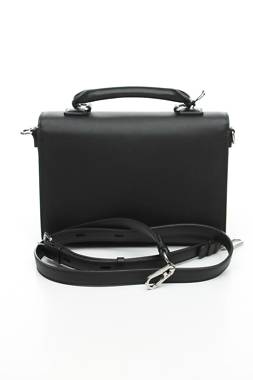 Дамска кожена чанта Karl Lagerfeld2