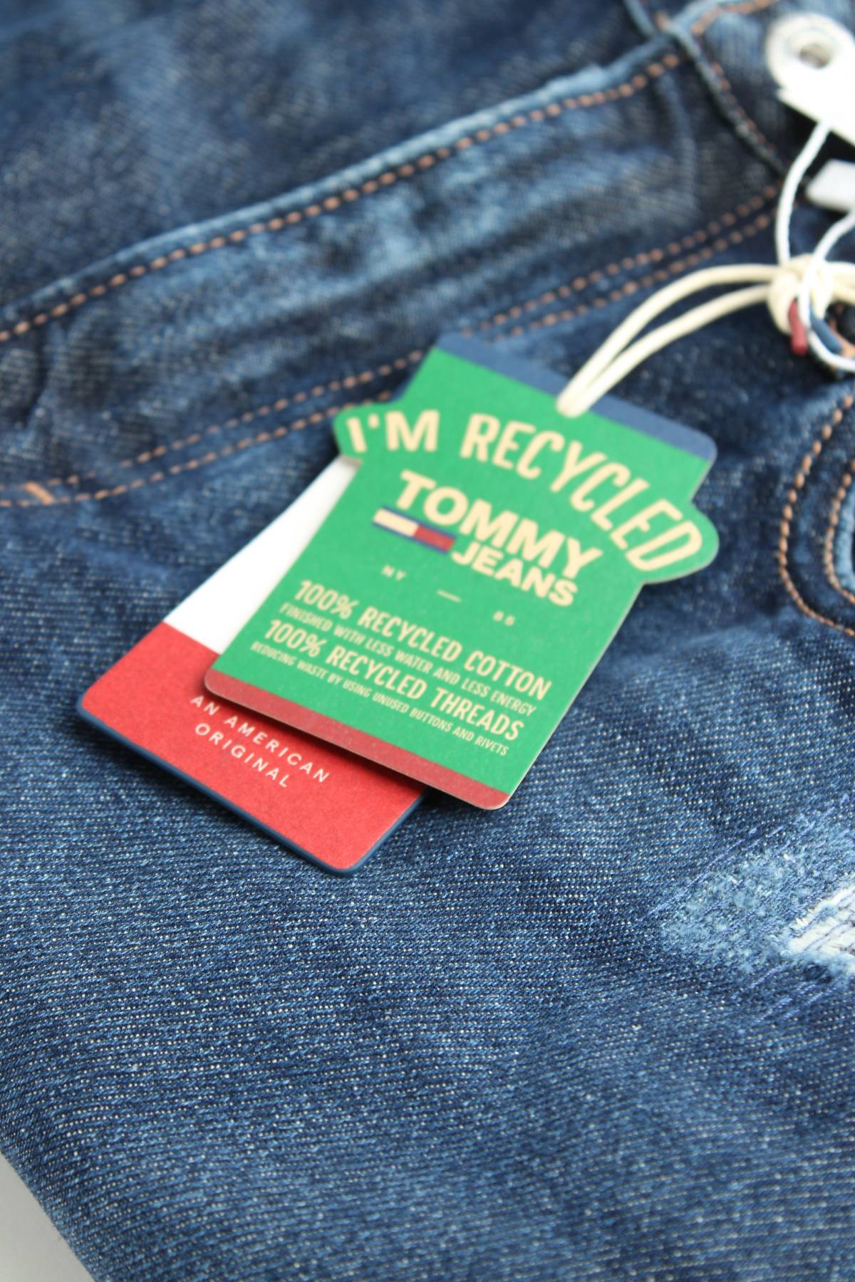 Дамски дънки Tommy Jeans3