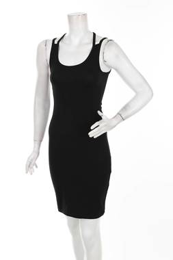 Φορέματα Only1