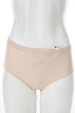 Бикини Triumph1