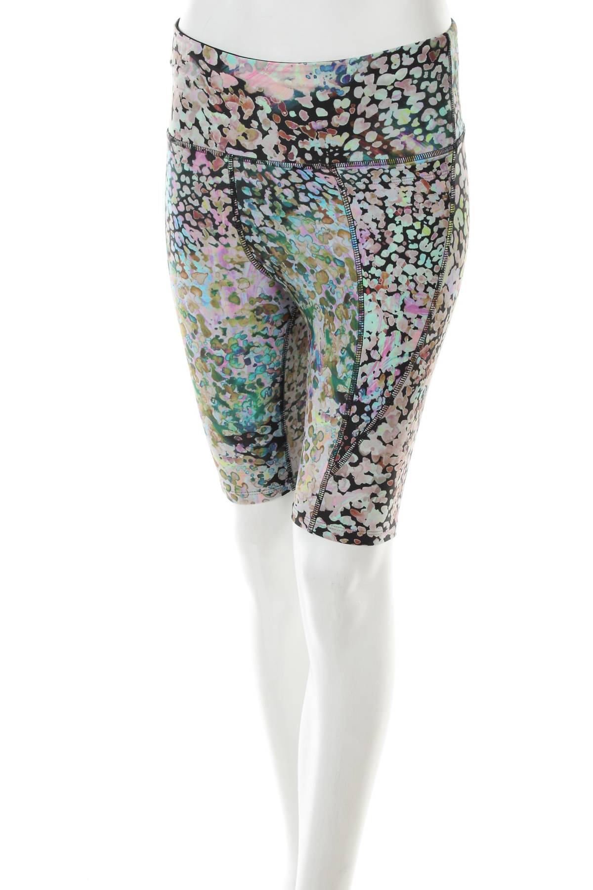 Дамски спортен клин Reebok1