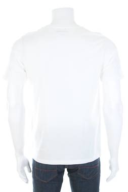 Мъжка тениска Jack & Jones2