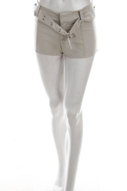 Дамски къс панталон H&M Divided1