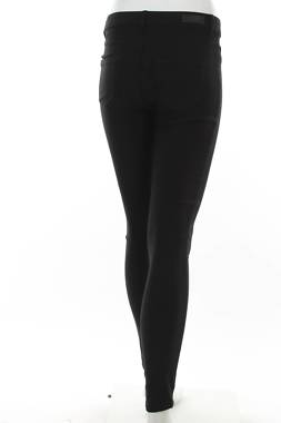 Γυναικείο παντελόνι Pieces2