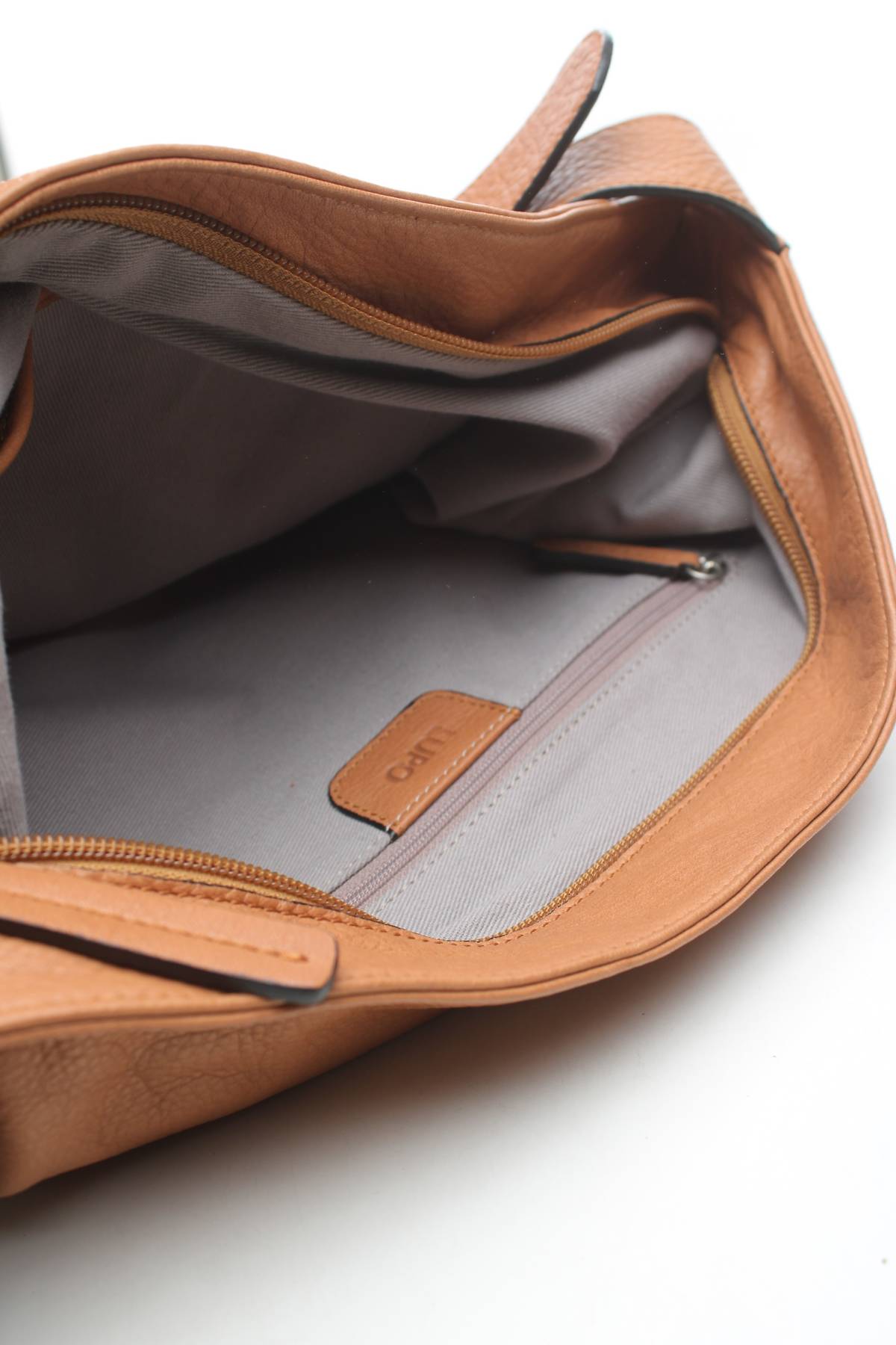 Дамска кожена чанта Lupo Barcelona3