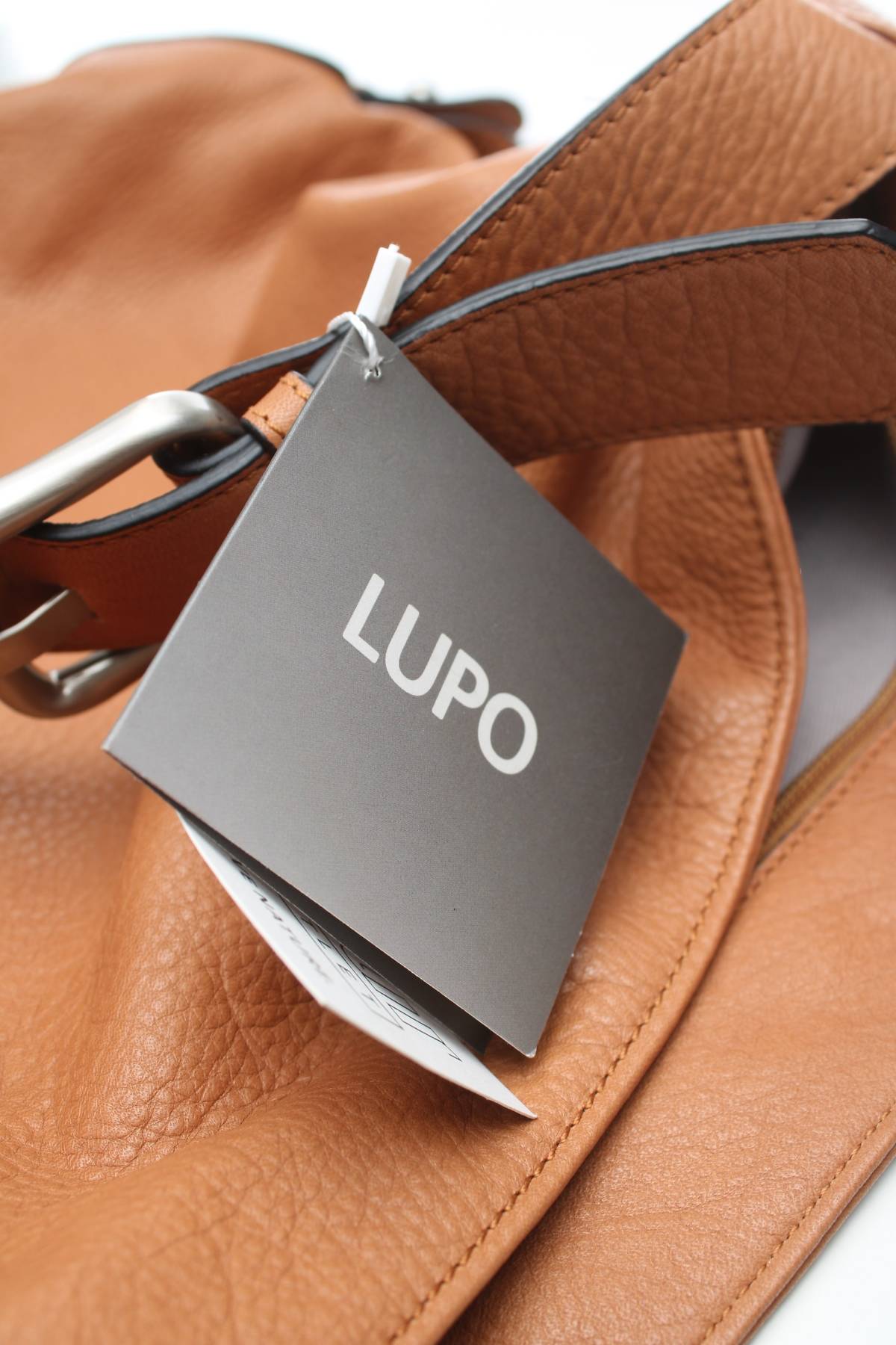 Дамска кожена чанта Lupo Barcelona4