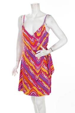 Φορέματα Only1