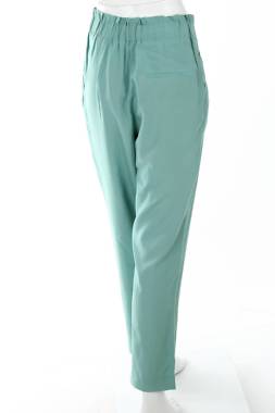 Дамски панталон Mango2