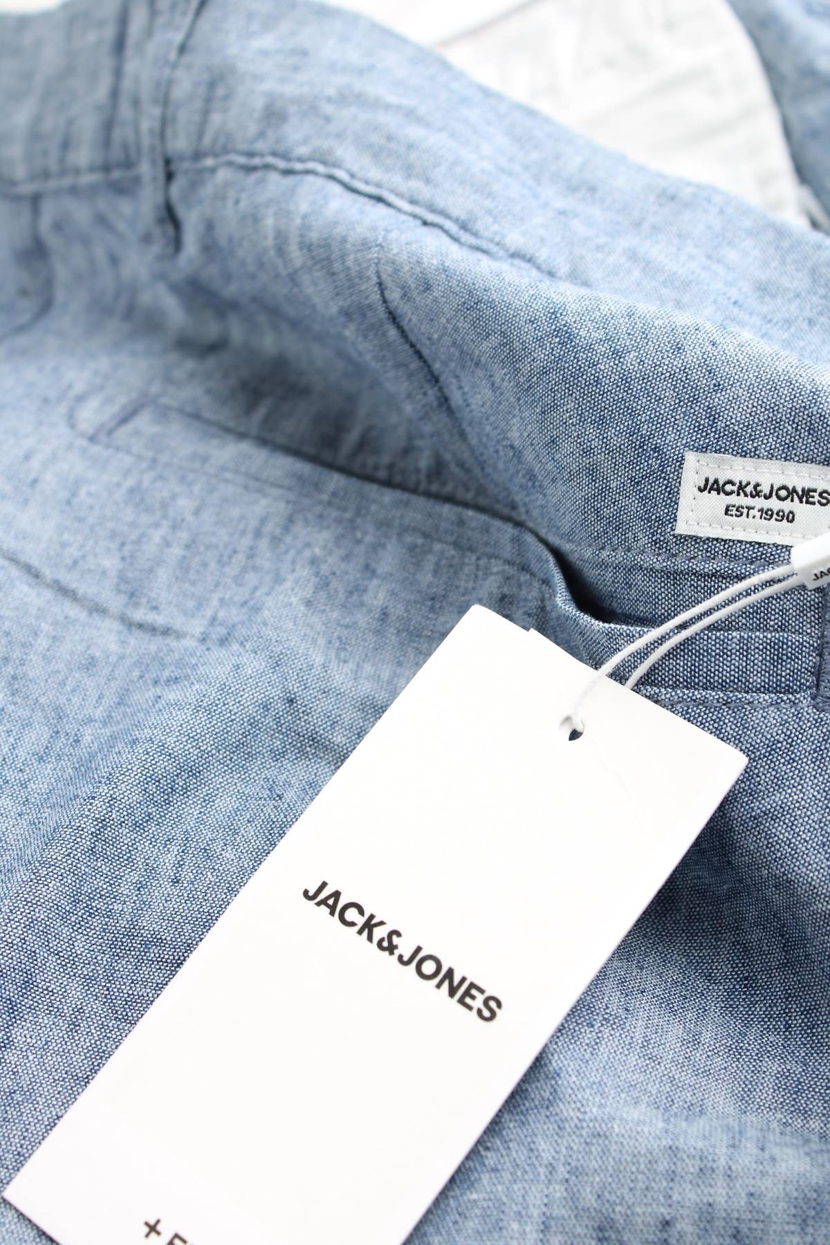 Мъжки къс панталон Jack & Jones3 - Contour.bg Мъжки къс панталон Jack & Jones3