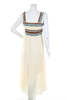 Рокля Vero Moda2