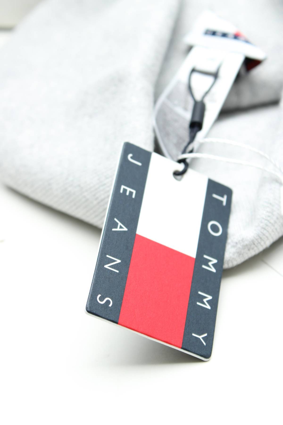 Шапка Tommy Jeans2