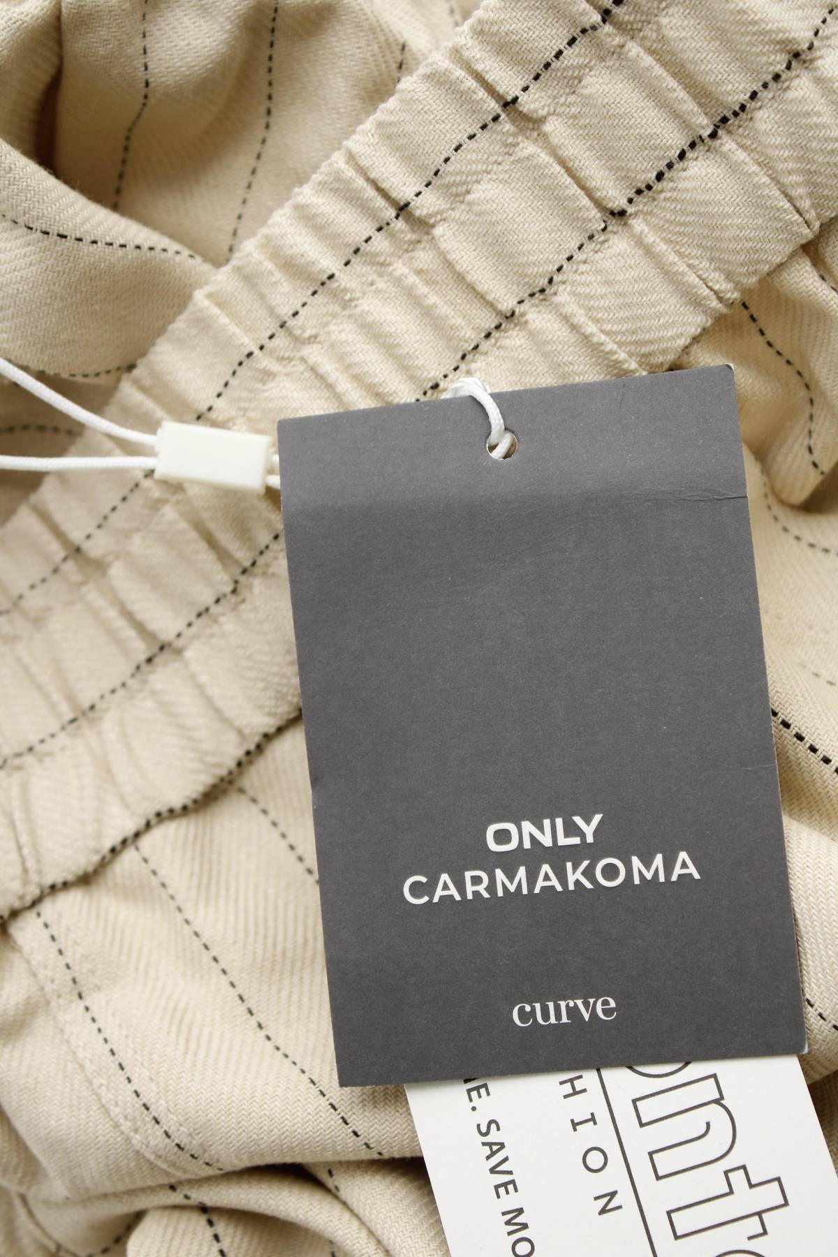 Дамски къс панталон Only Carmakoma3