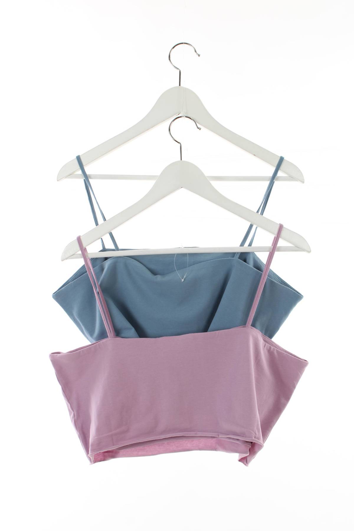 Бюстие Weekday2