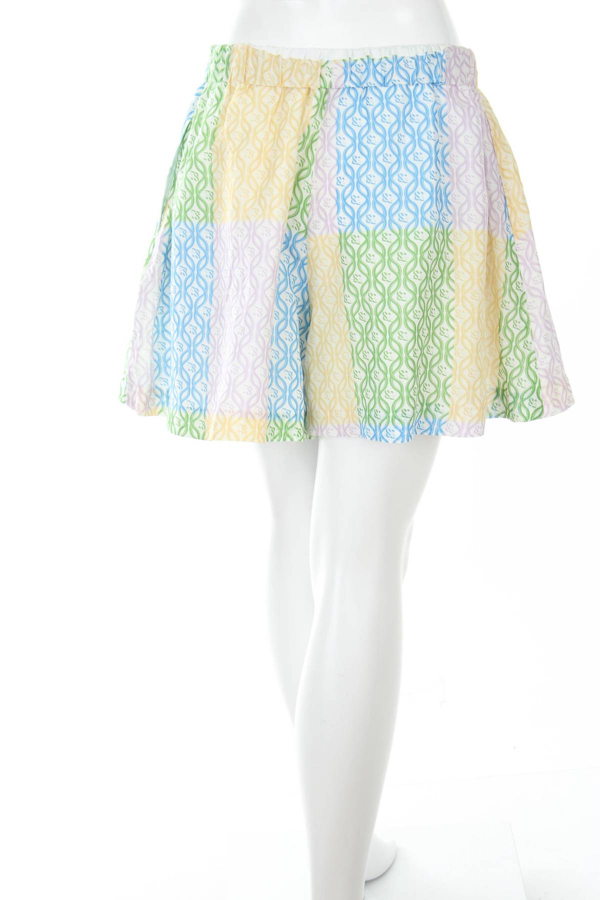 Дамски къс панталон Sandro2