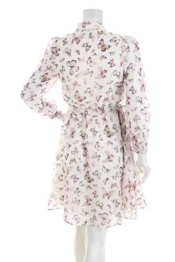 Рокля Vero Moda2