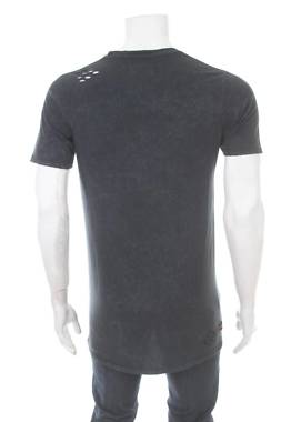 Мъжка тениска Superdry2