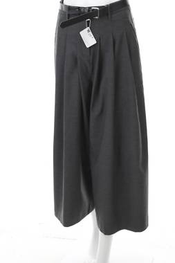 Γυναικείο παντελόνι C&A1