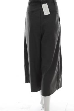 Γυναικείο παντελόνι C&A2