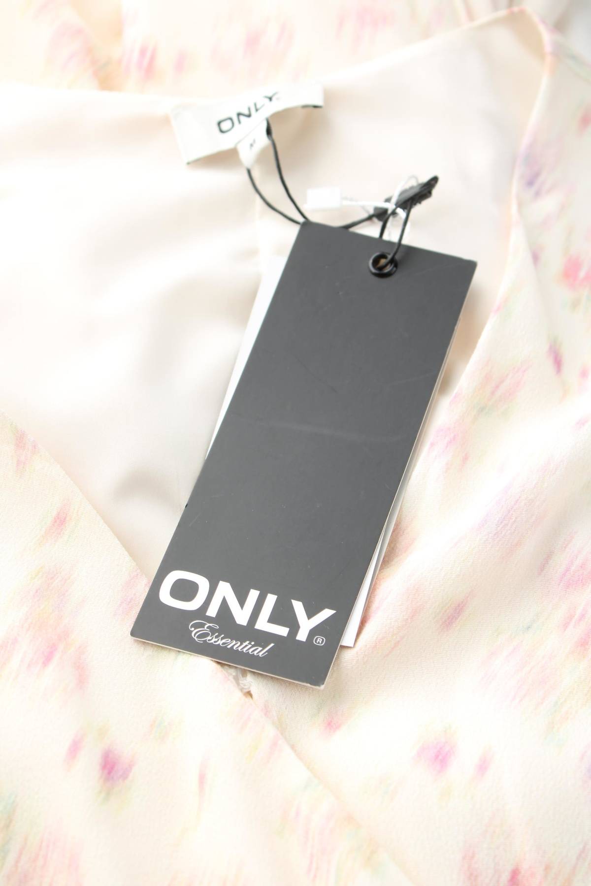 Рокля Only Essential3