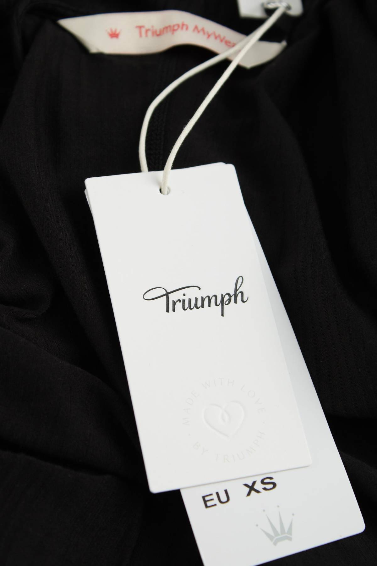 Дамско боди Triumph3