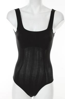 Дамско боди Triumph1