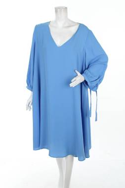 Φορέματα Persona1