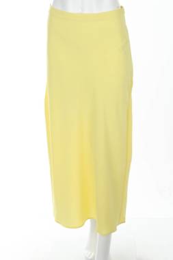 Φούστα High Spirits1