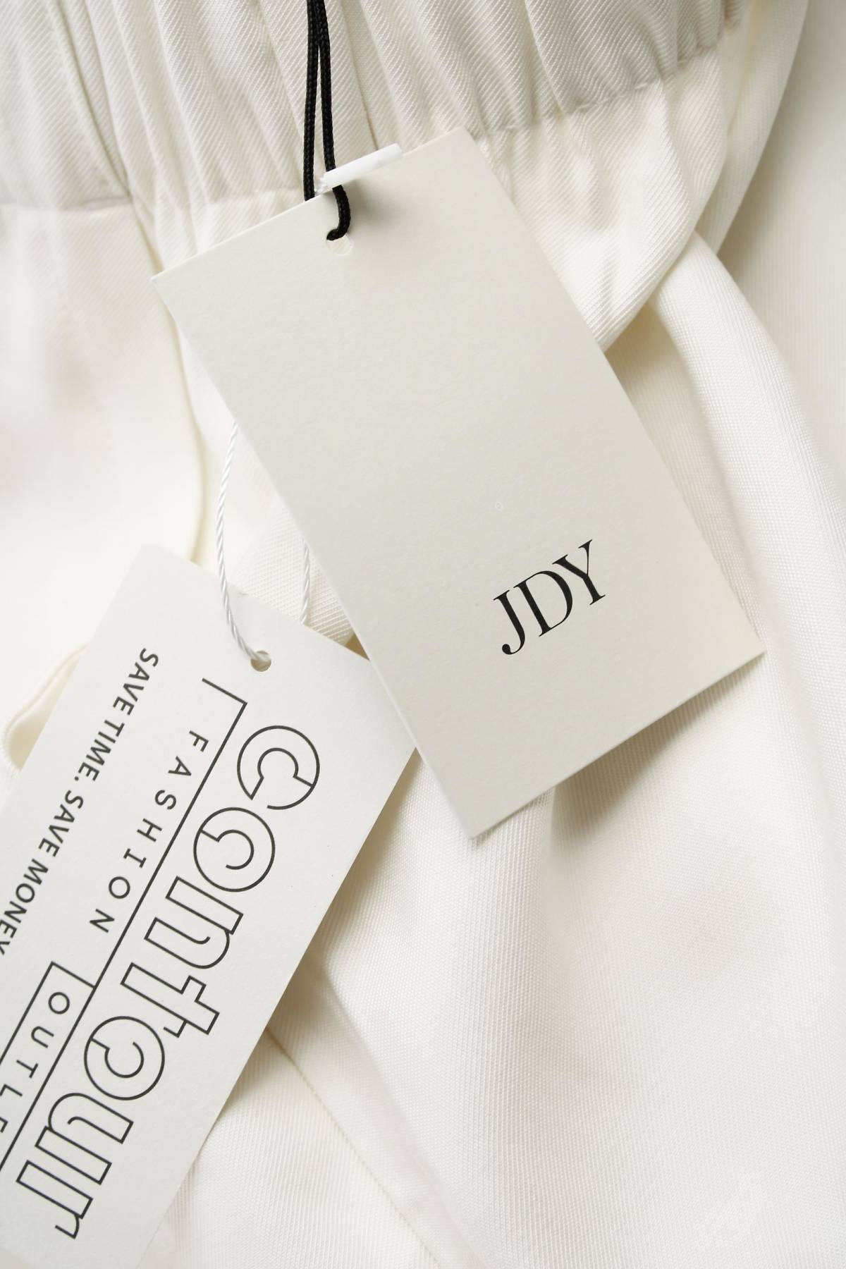 Γυναικείο σορτσάκι Jdy3