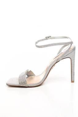 Σανδάλια Steve Madden2 - Contourshop.gr Σανδάλια Steve Madden2