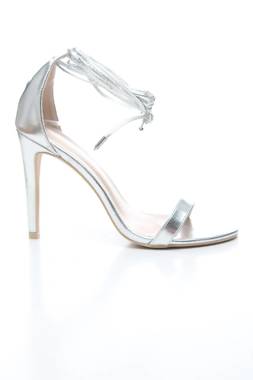 Σανδάλια Glamorous1