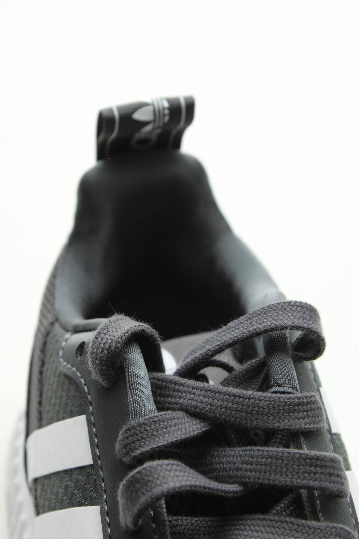 Детски маратонки Adidas Originals5 - Contour.bg Детски маратонки Adidas Originals5
