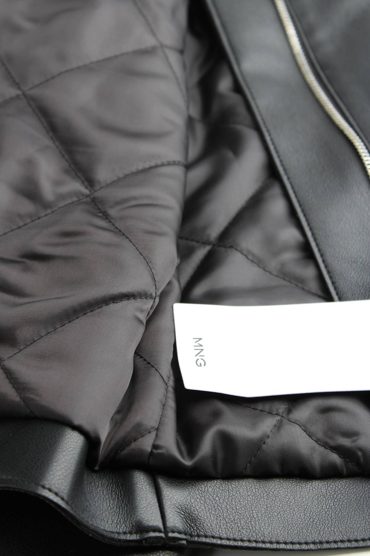 Дамско кожено яке Mango4