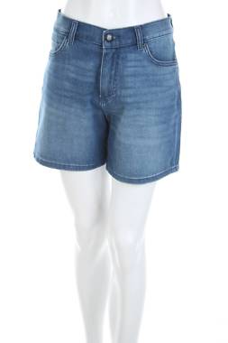 Γυναικεία τζιν σορτσάκια Mustang1