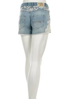 Дамски къси дънки Desigual2 - Contour.bg Дамски къси дънки Desigual2