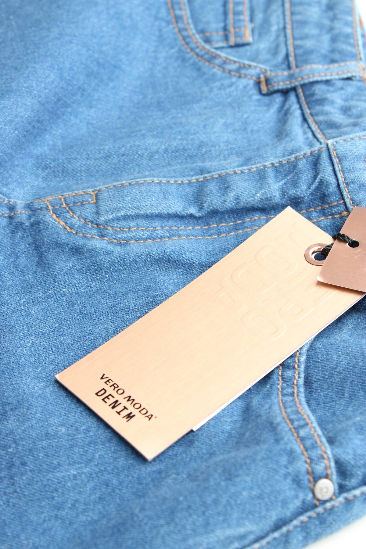 Φούστα Vero Moda3